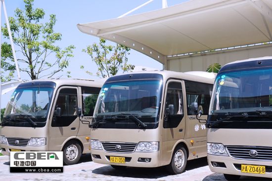 1463362678203012517.jpg 圖為杉杉股份運營的電動客車.jpg