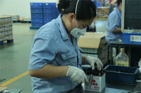 吹了多年的超級電池還真有商用的 吹了多年的超級電池還真有商用的