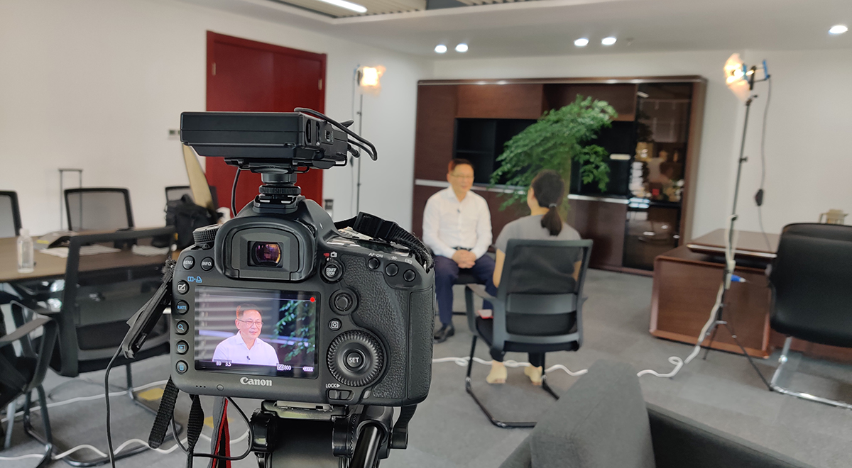 《洞見》節(jié)目組采訪孚能科技（贛州）股份有限公司董事長(zhǎng)兼總裁王瑀