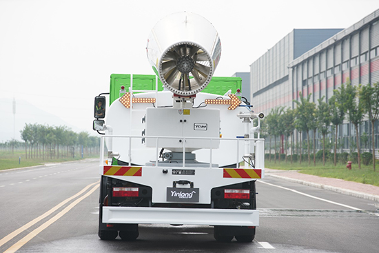 銀隆新能源多功能抑塵車出擊,車過無塵! 銀隆新能源多功能抑塵車出擊,車過無塵!