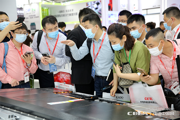 參觀人次10萬+ 上千家產業鏈企業亮相CIBF2021 參觀人次10萬+ 上千家產業鏈企業亮相CIBF2021