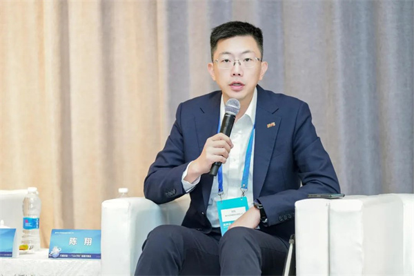 “Li+學社”高端對話:警惕全球化機遇下,鋰電企業的出海挑戰和技術迭代風險 “Li+學社”高端對話:警惕全球化機遇下,鋰電企業的出海挑戰和技術迭代風險