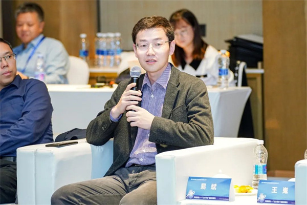 “Li+學社”高端對話:警惕全球化機遇下,鋰電企業的出海挑戰和技術迭代風險 “Li+學社”高端對話:警惕全球化機遇下,鋰電企業的出海挑戰和技術迭代風險